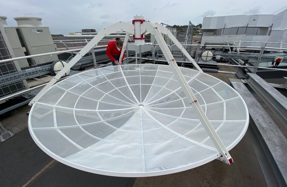 SPIDER 300A 3 meter radio telescope installed in University of Lincoln (UK): assembly of the 3 meter antenna