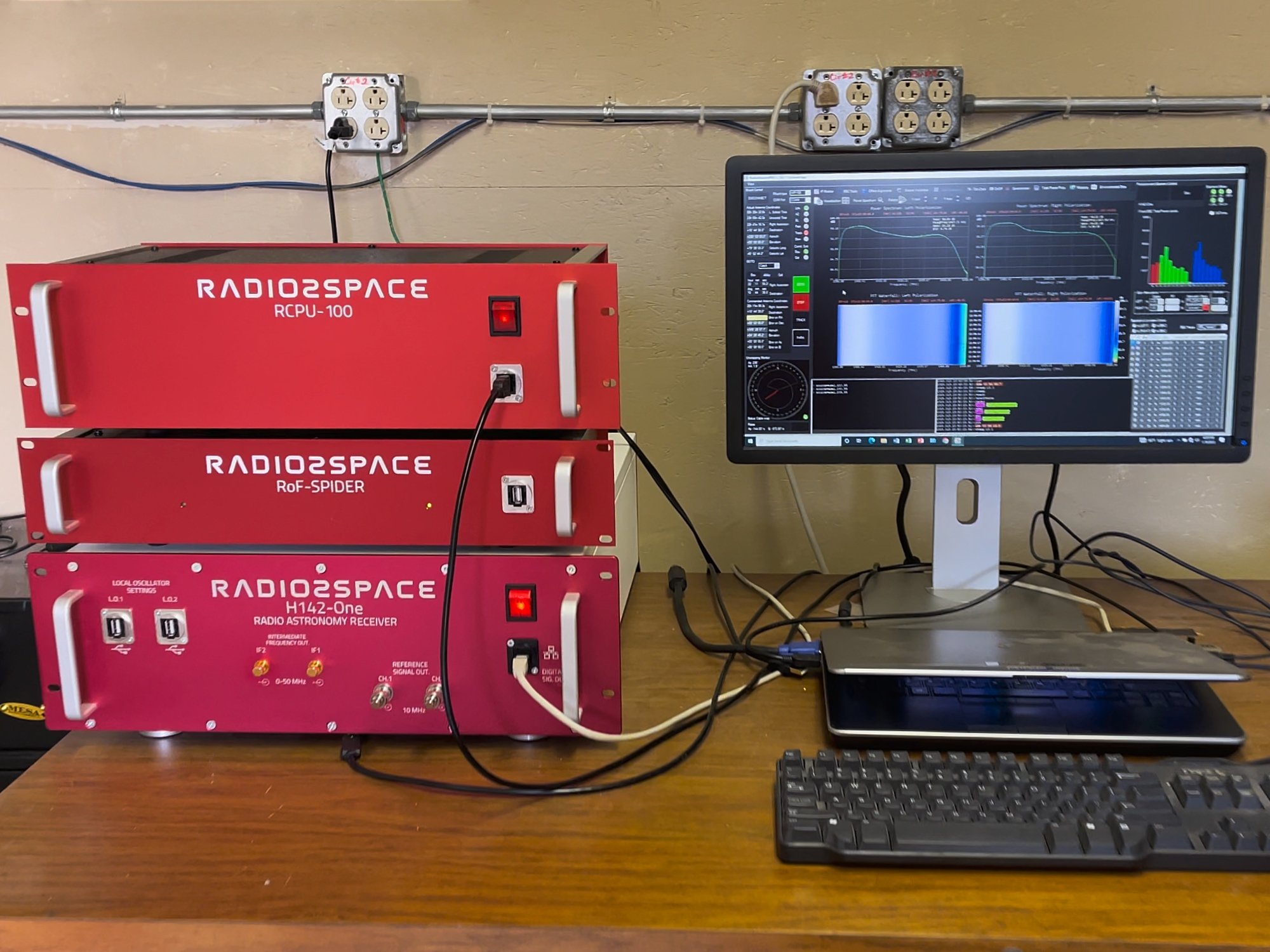 SPIDER 300A at Etscorn Observatory (New Mexico Tech university) near VLA upgraded with Radio-over-Fiber kit