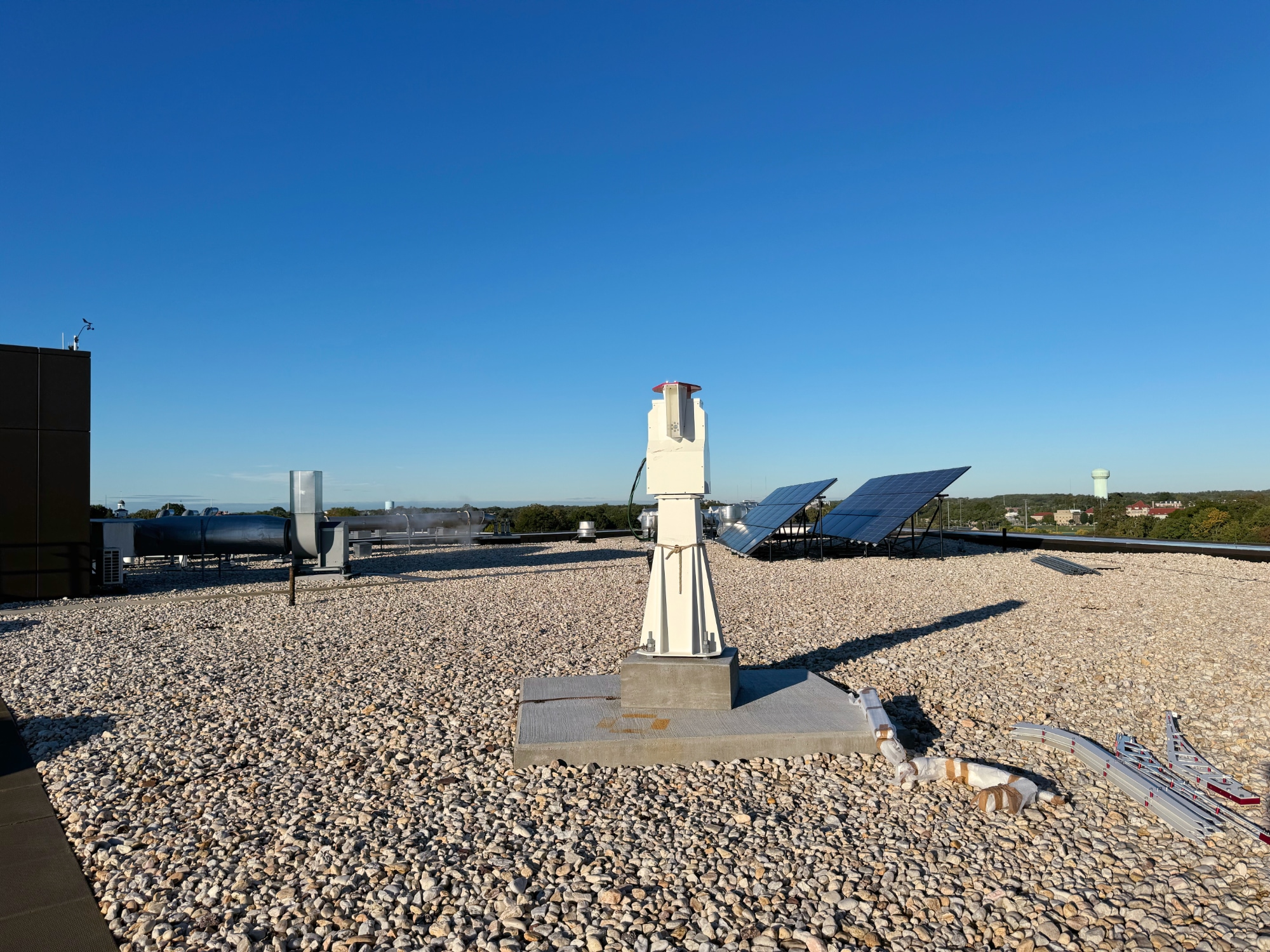 SPIDER 300A radio telescope installed at the U.S. Naval Academy, Annapolis, MD (USA)