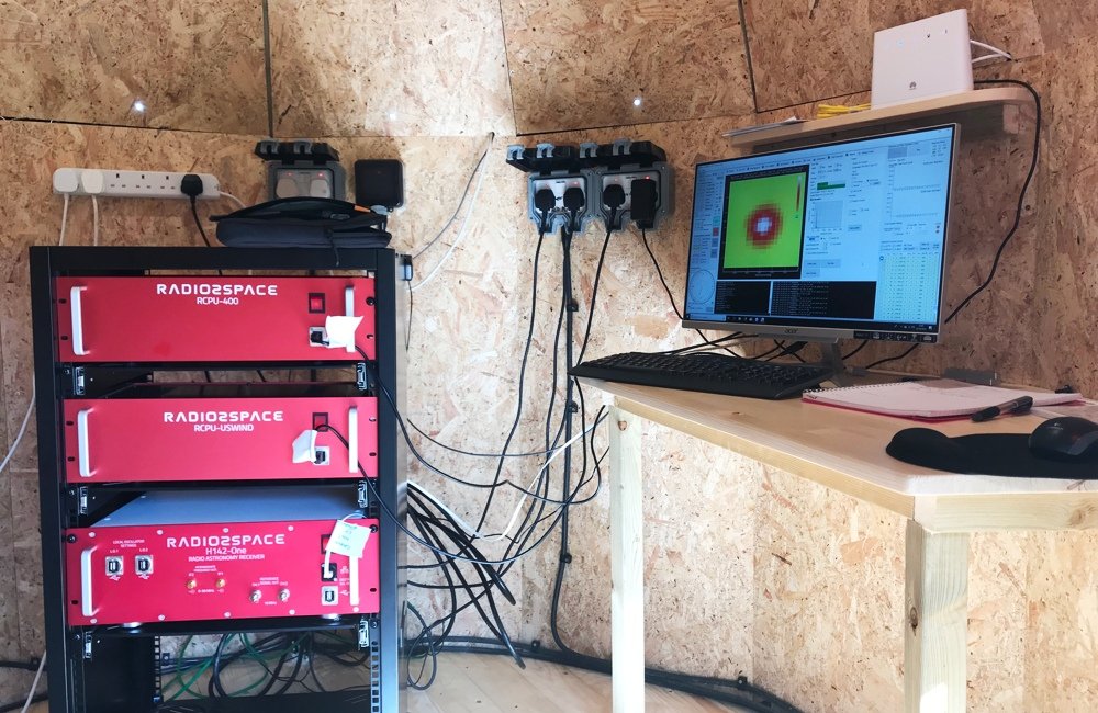 SPIDER 500A radio telescope installed in Scotland: receiver and radio telescope control electronics in the control room, near the computer with RadioUniversePRO software.